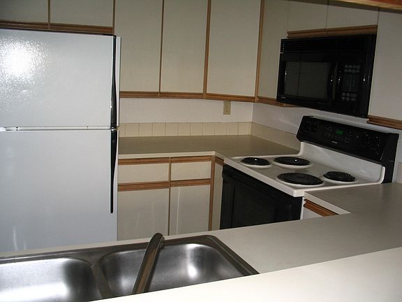 3rd image of 188 Heritage Pl APT 288