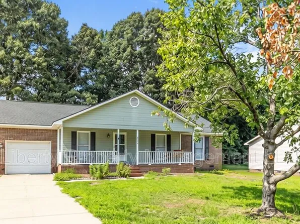 6754 Cedar Chest Ct, Fayetteville, NC 28314