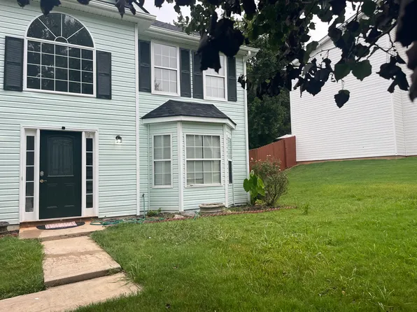 6038 Hitt Lake Ct, Stone Mountain, GA 30087