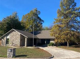 1809 Paisley Ct, Yukon, OK 73099