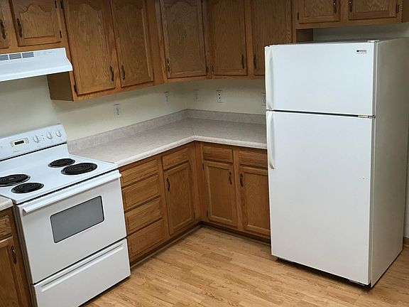2nd image of 1441 G St APT L1
