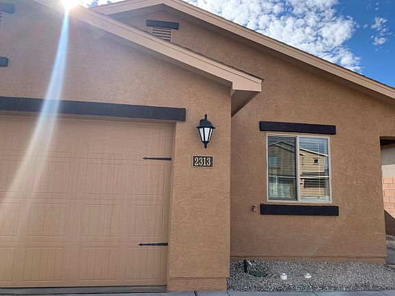 3rd image of 2313 Isabella Ln