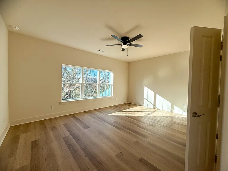 106 Kirkland St — Photo 14