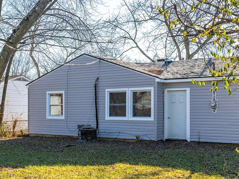 3767 Ark Ave — Photo 3