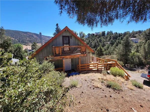 1317 Leisure Ln, Frazier Park, CA 93225