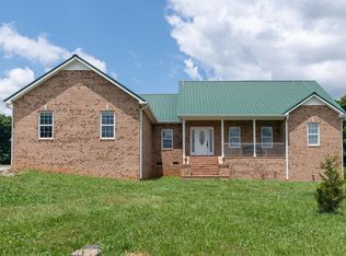 245 Wilderness Trl, Belvidere, TN 37306