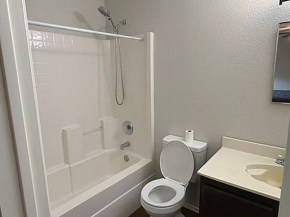 4th image of 3924 Golden Horn Ln Unit 1