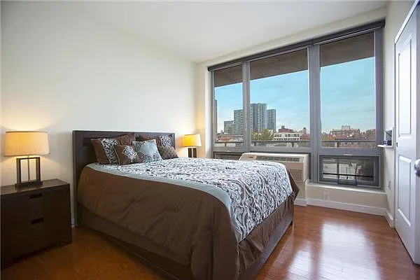 Rented by Space Marketing Shop | media 41