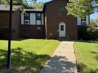 6321 Saint Andrews Dr APT 7, Canfield, OH 44406