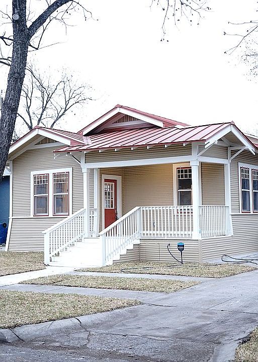 1st image of 425 E Highland Blvd