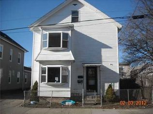 102 Knowles St, Pawtucket, RI 02860