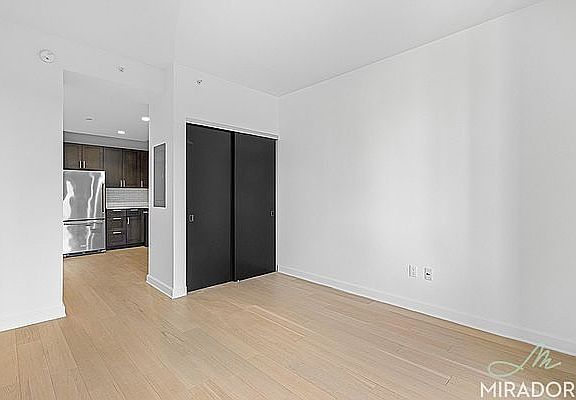 4th image of 21 S End Ave #1815