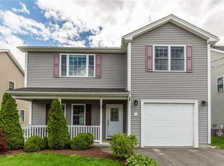 25 Metacomet Ave, East Providence, RI 02914