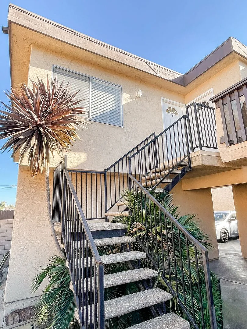Building Photo - 16701 Lynn Ln
