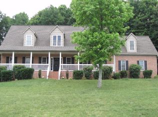 305 Longwood Dr, Advance, NC 27006