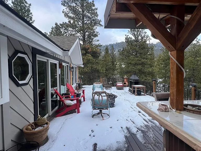 6810 Canyon Ferry Rd — Photo 2