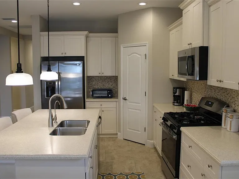 12749 Coastal Breeze Way — Photo 4