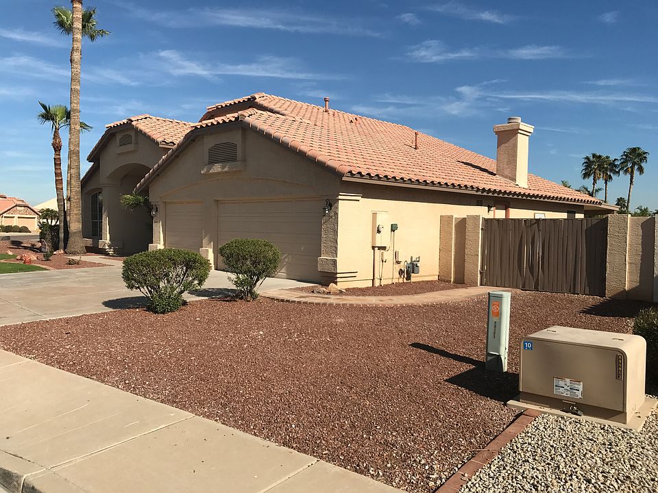 1st image of 2127 N 124th Dr