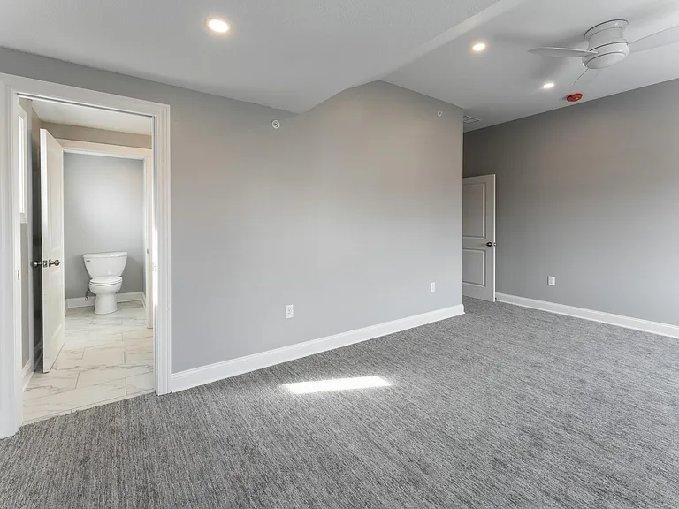 Plaza Townhomes — Photo 6