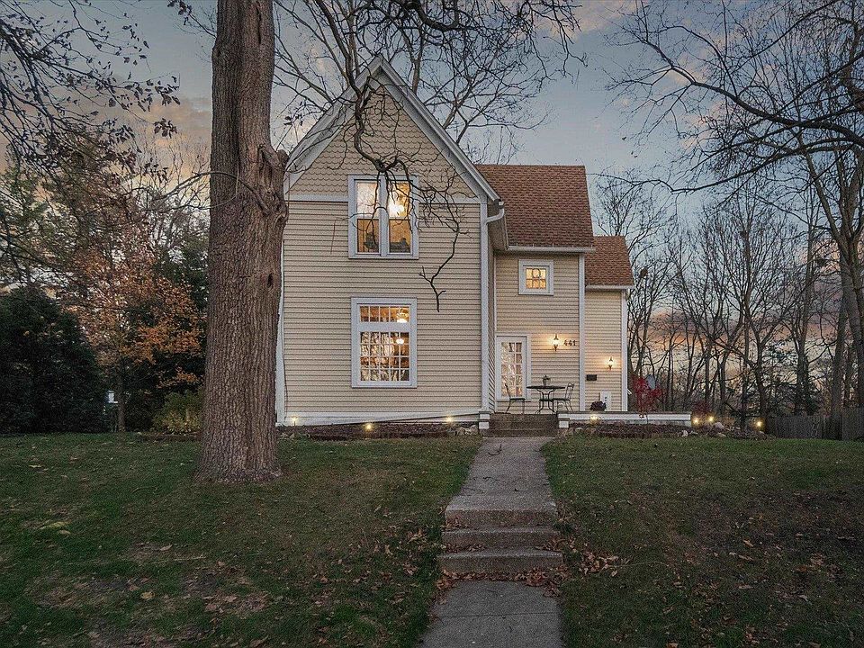 1st image of 441 S Atwood Ave