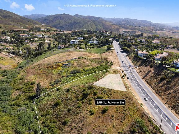5th image of 6111 Kanan Dume Rd