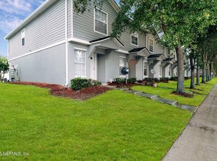 8446 MCGIRTS VILLAGE Lane, Jacksonville, FL 32210