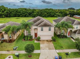 313 Shell Manor Dr, Ruskin, FL 33570