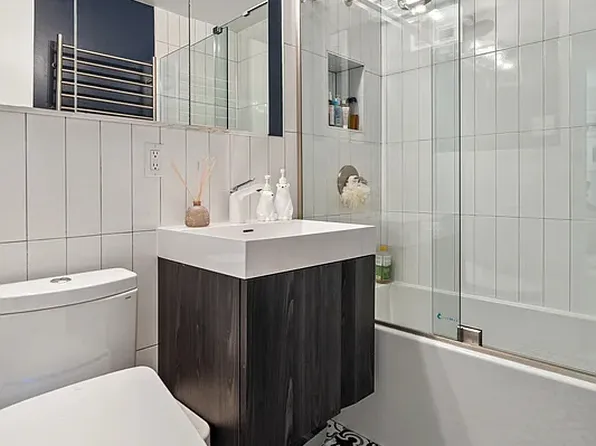 100 Beekman Street image 7 of 10