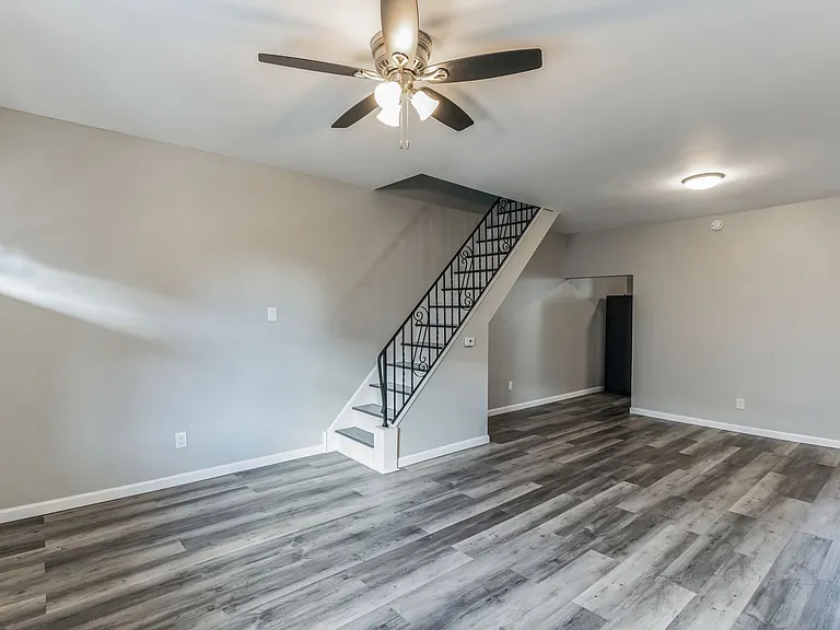 241 S Ithan St — Photo 15