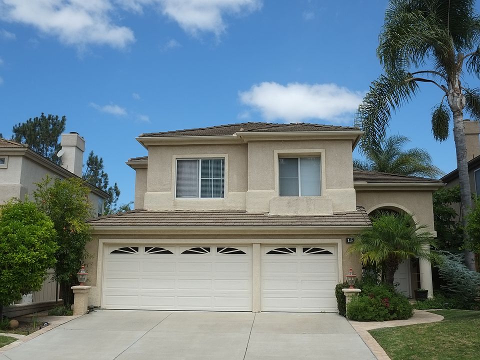 1st image of 15 Blackbird Ln