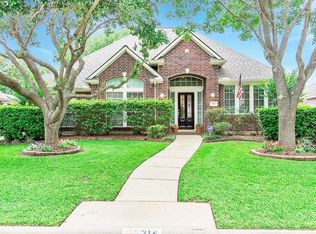 214 Owens Park Dr, Houston, TX 77094