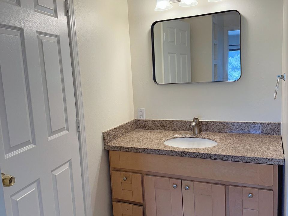 1st image of 348 4th Ave #11380414