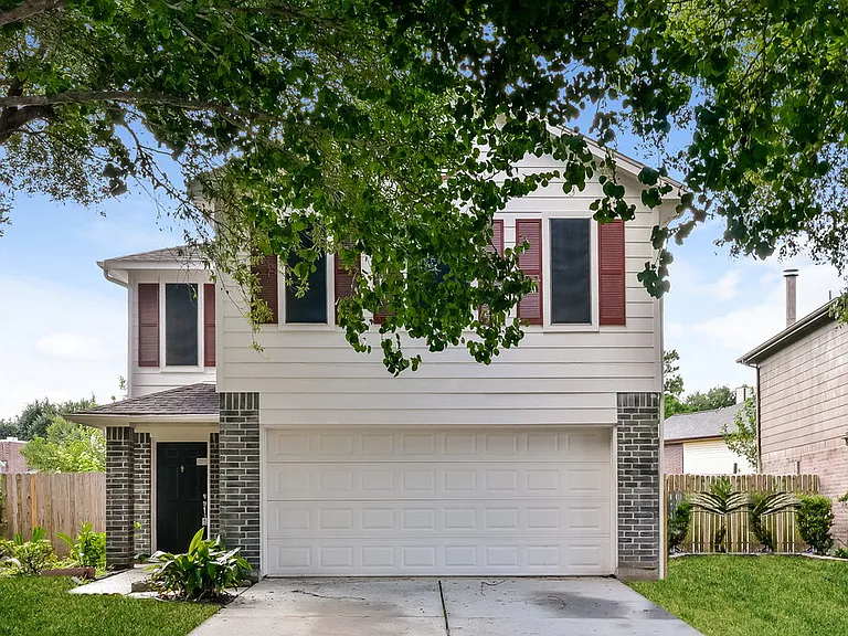 9010 Walworth Dr — Photo 7