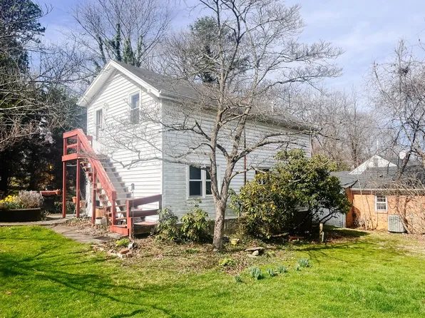 5 Unit Multi-Family Complex, 806 S Main St APT 4, Blacksburg, VA 24060