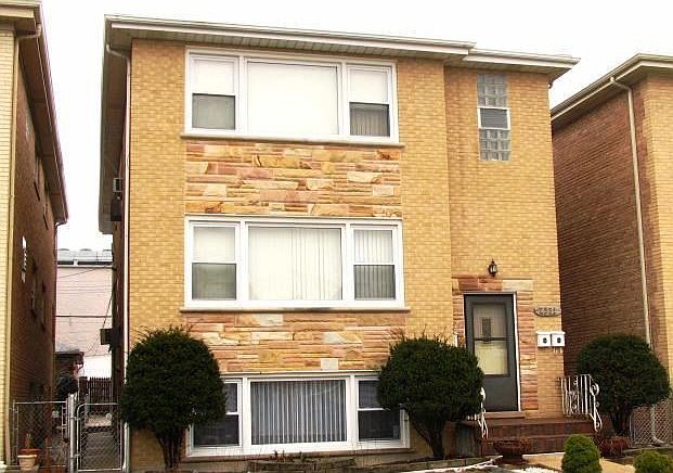 1st image of 2551 N 72nd Ct