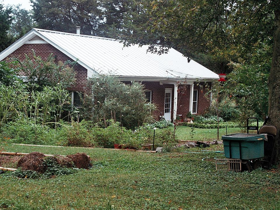 1st image of 6136 Pulaski Pike NW