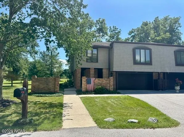 3 Mews Rd #B, Lima, OH 45805