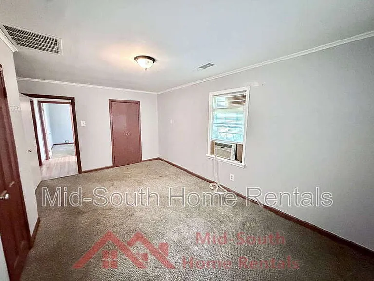 1596 Pennsylvania St — Photo 10