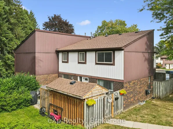 45 Marksam Rd #129, Guelph, ON N1H 6Y9