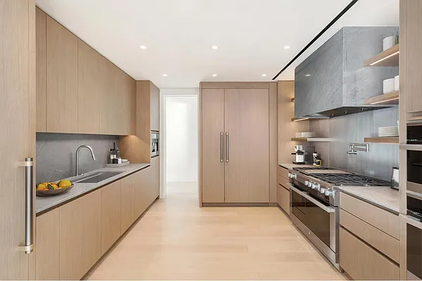 Rented by Compass | media 21