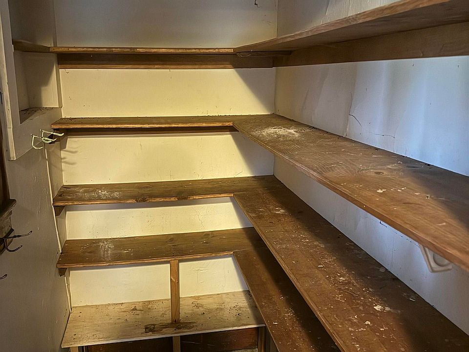 16th image of this home