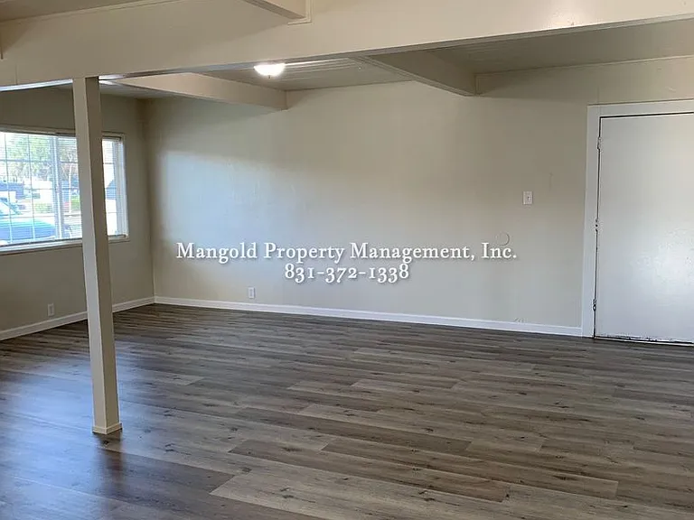 230 2nd St — Photo 4