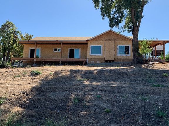 3rd image of 4101 Vineyard Dr