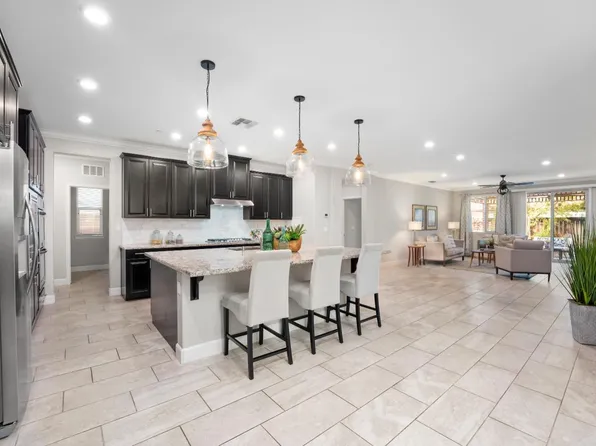 1625 Harry Lorenzo Ave, Woodland, CA 95776