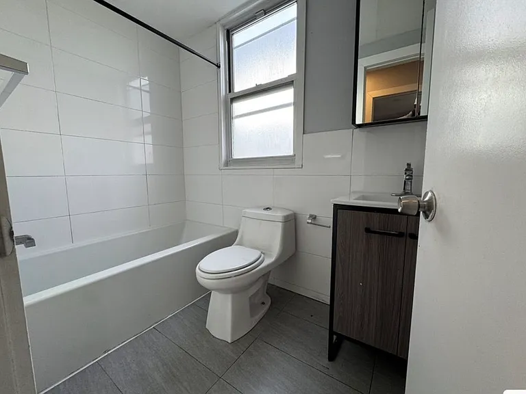 510 Mercer St #3 — Photo 6