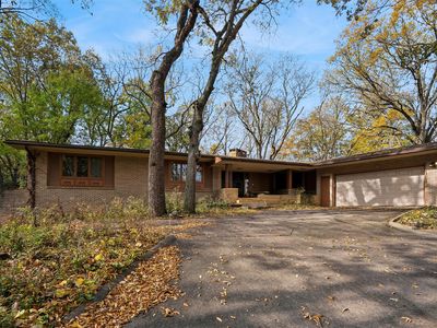 1710 Plaza Cir, Windsor Heights, IA, 50324