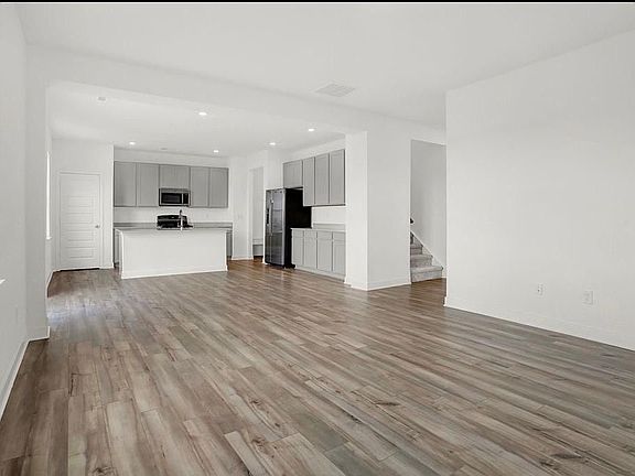 2nd image of 7432 Brayton Ct