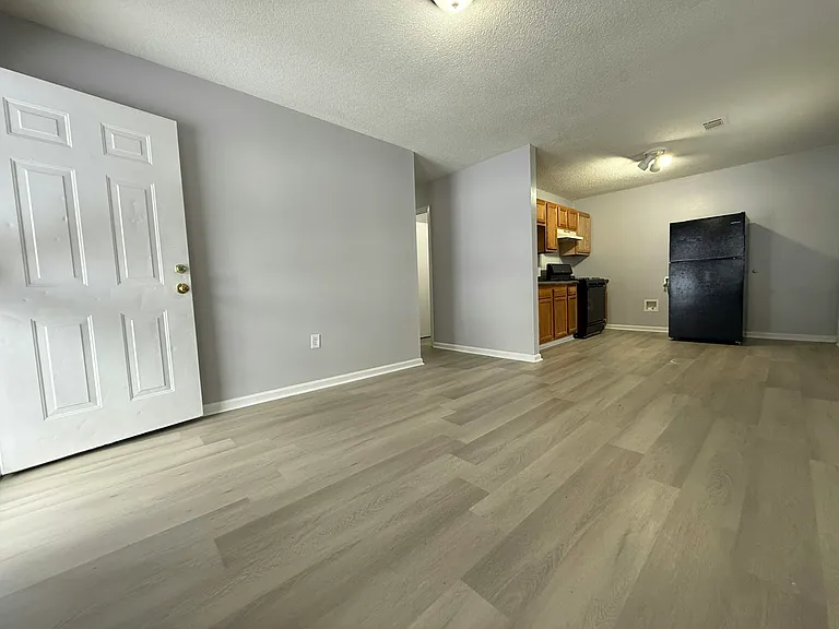 1156 Fields Rd — Photo 6