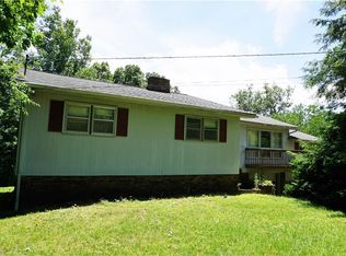 129 Hillside Dr, West Jefferson, NC 28694