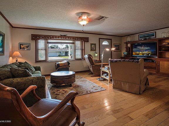 2nd image of 209 Curacau Dr